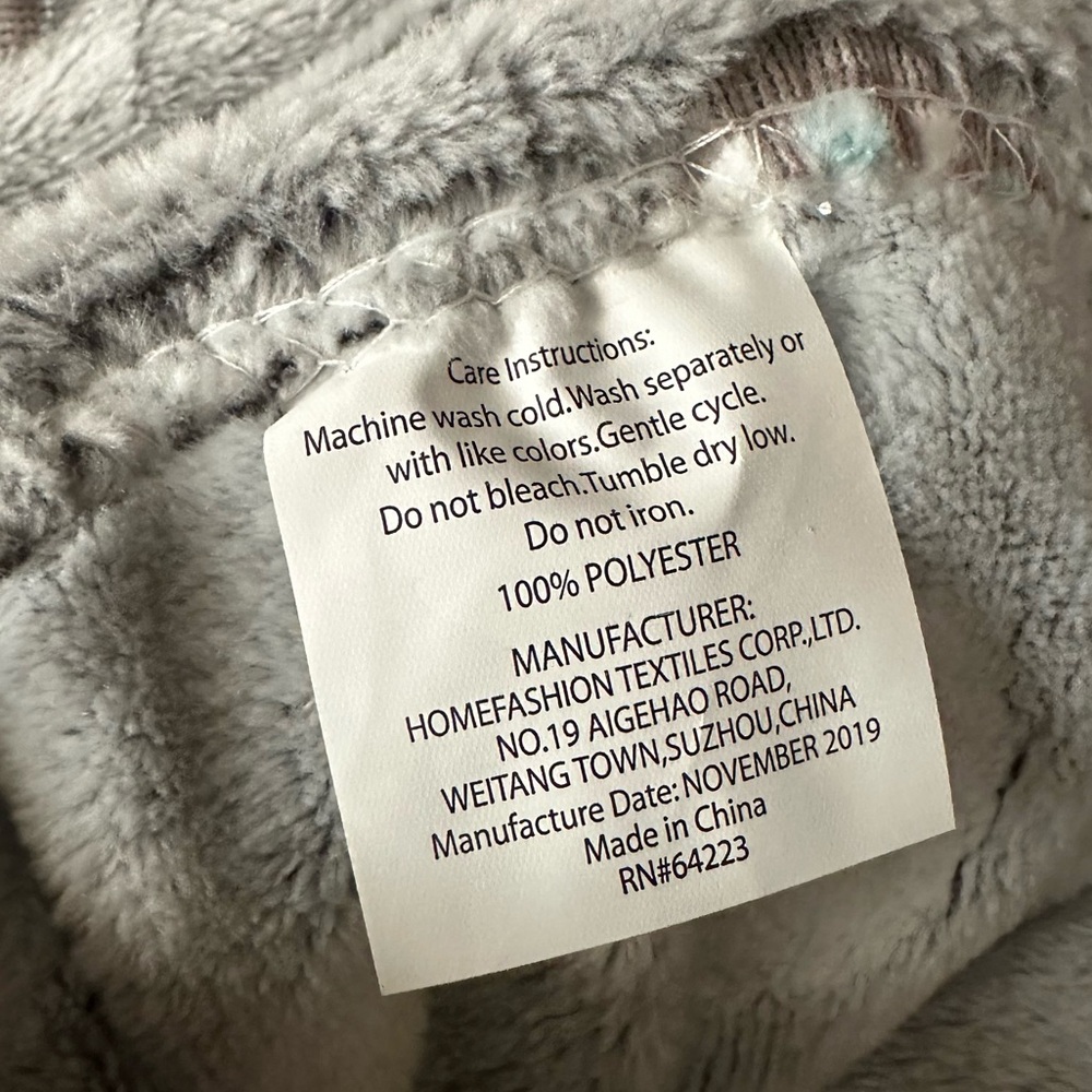 Glow in the Dark Cozy Soft Dinosaur Throw Blanket - Picture 7 of 7